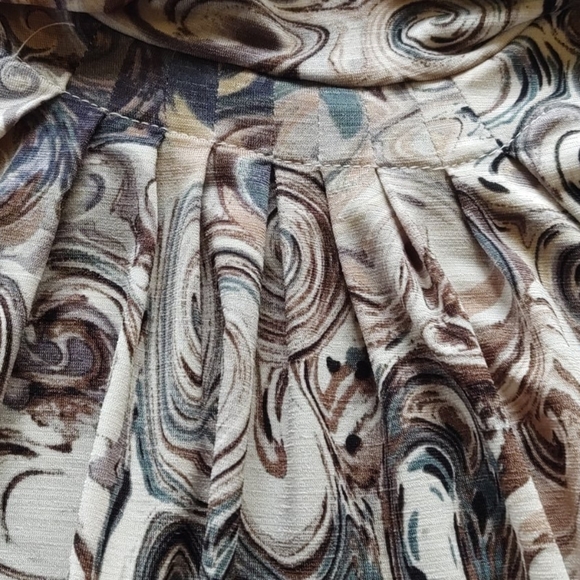 HP!!🎉🎉DORI- made in Italy ,super cool top🦋🦋NWOT - Picture 6 of 12